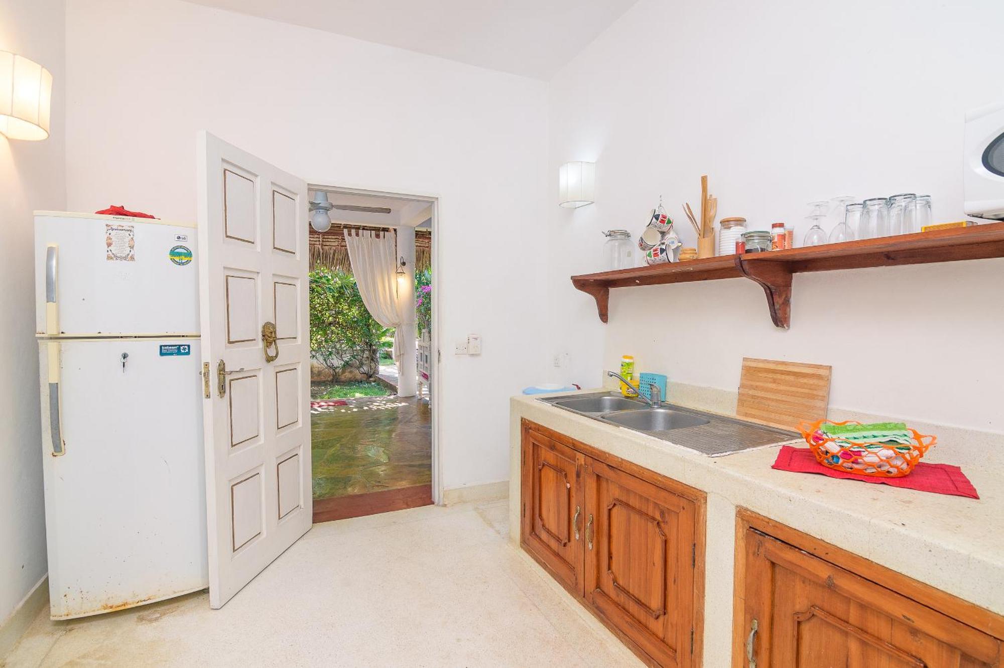 Minimi Couzy Casaurina Villa *
